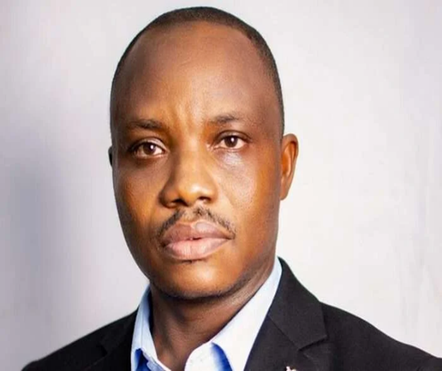 Dr Ishmael Kwablah Hlovor